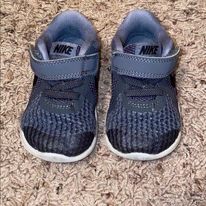 Nike toddler shoes